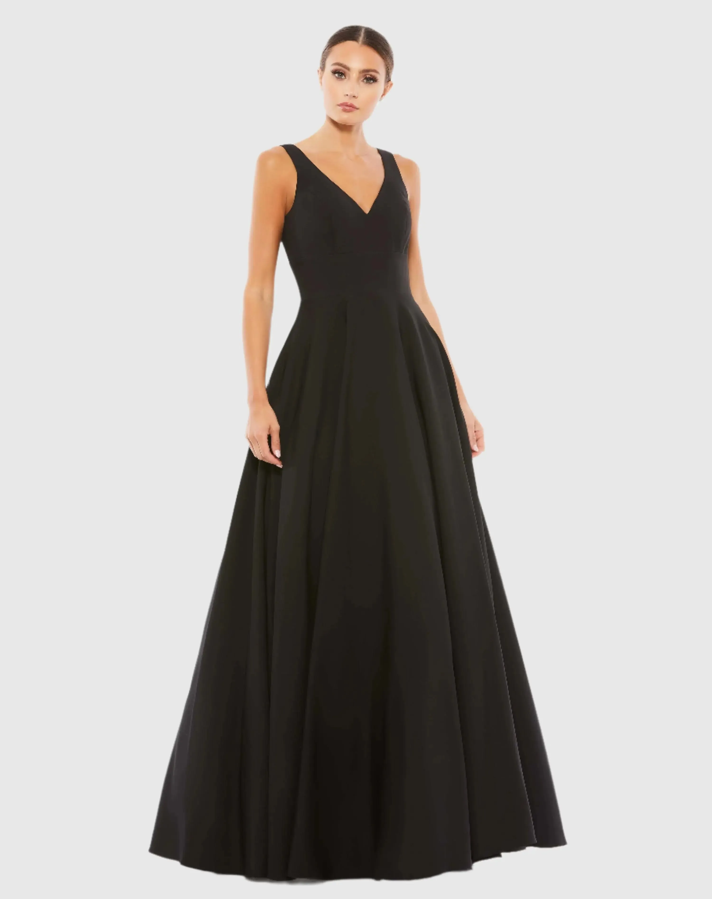 Black Classic Sleeveless A-Line Gown with Pockets