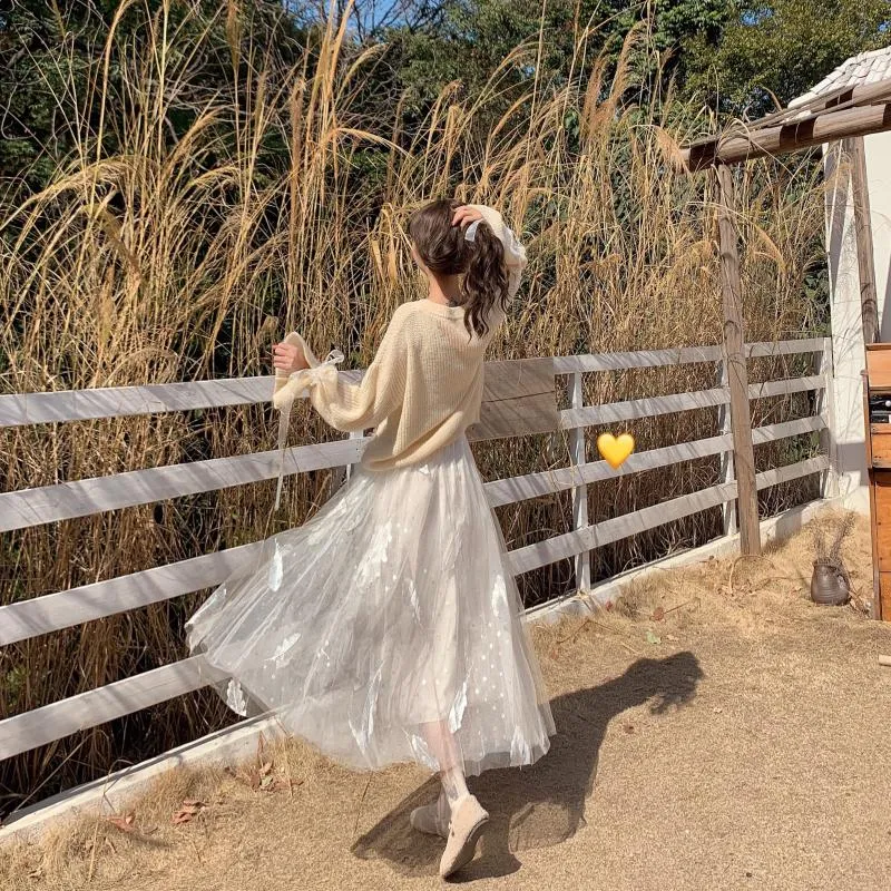 Feather Pink White Cream Tulle Layered Long Elastic Gathered Waist Skirt