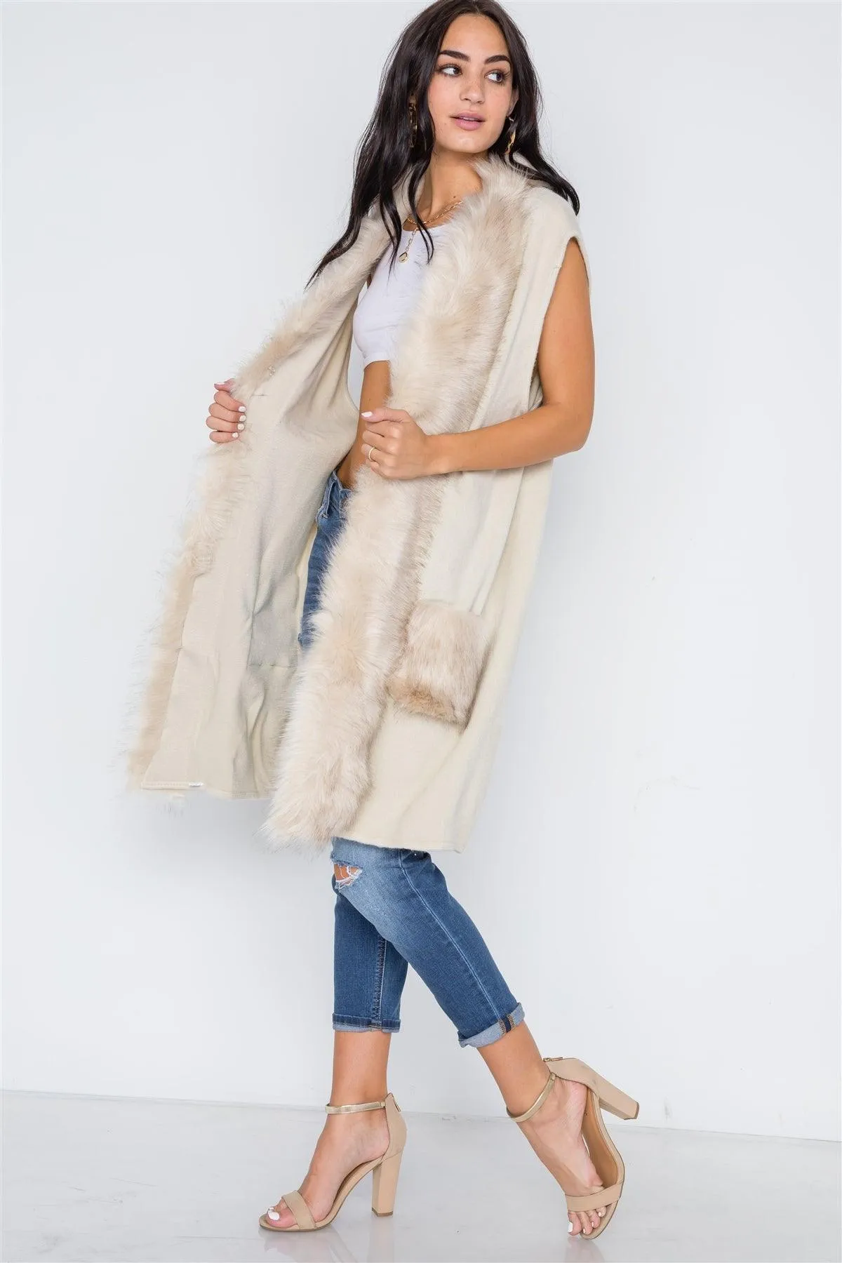 Ivory Soft Knit Shawl Collar Faux Fur Pockets Vest