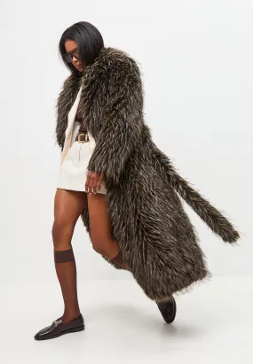 Luxurious Faux Fur Coat North - Brown