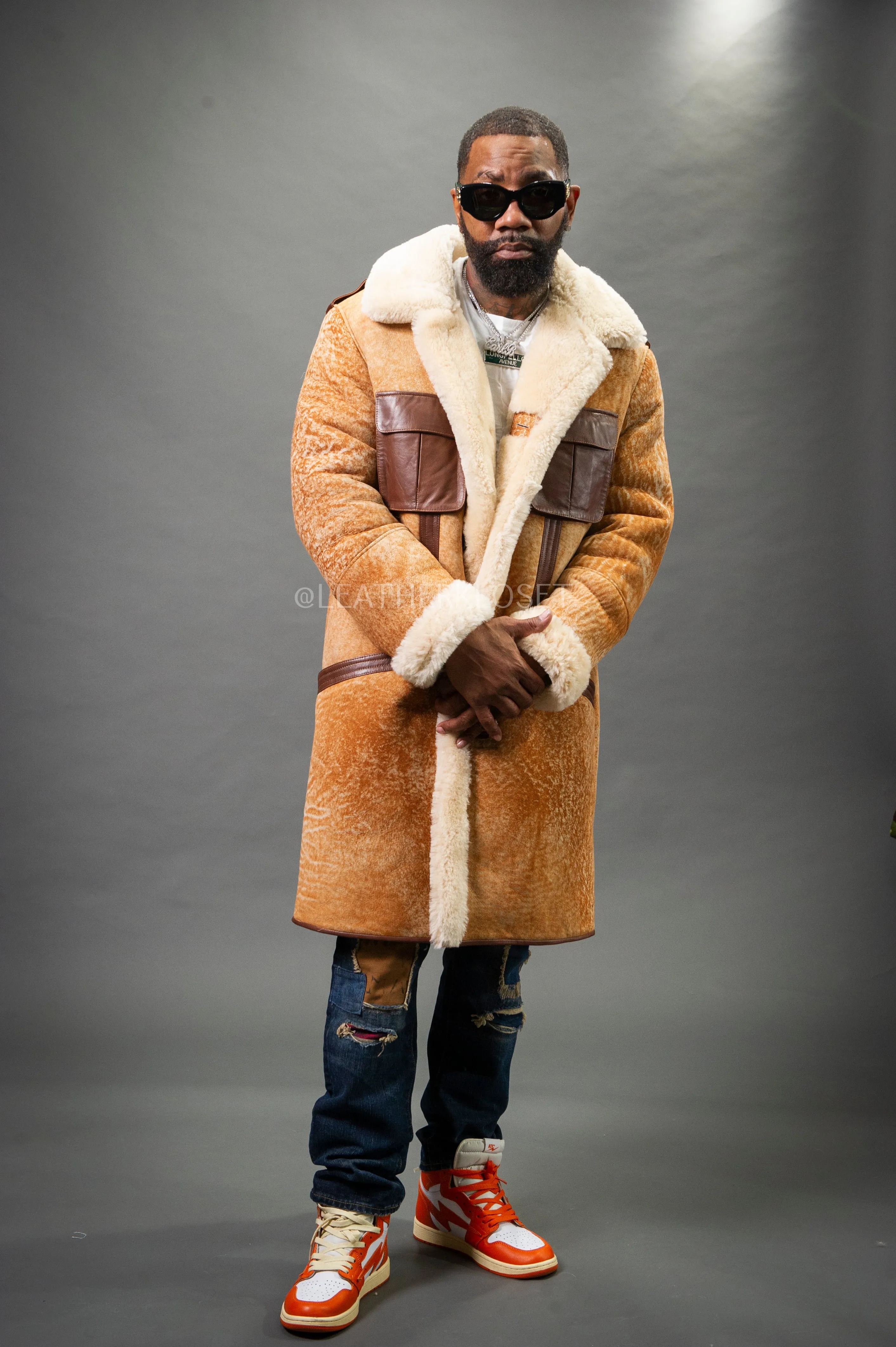 Men's Hunter Sheepskin Shearling Coat [Distressed]