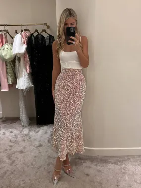 Sequin Decorated Velvet Skirt In Light Pink